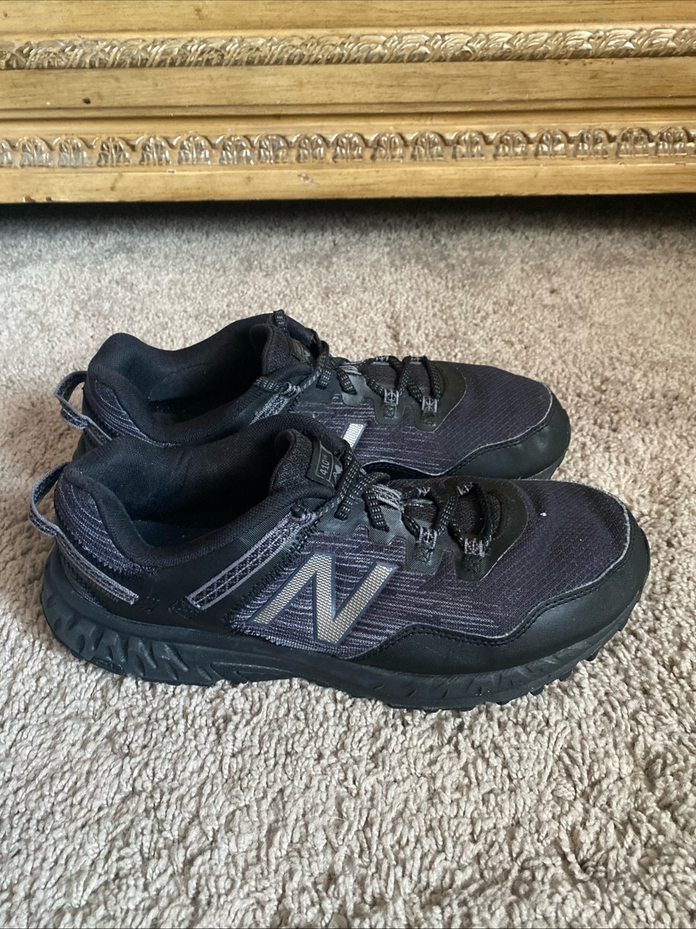 New 410V6 Balance Men's Black Athletic Trail Sneakers with Grey 'N' Logo